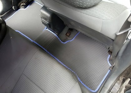 Ворсовые коврики на Nissan Almera Classic (B10) 2006 - 2013 в Грозном