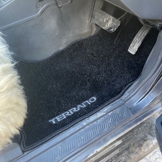 Ворсовые коврики на Nissan Terrano I (WD21) 1985 - 1995 в Грозном