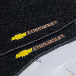 Коврики на Chevrolet Tahoe V 2019 - 2025 в Грозном