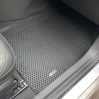 Коврики на Chevrolet Onix II 2019 - 2025 в Грозном
