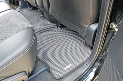 Ворсовые коврики на Toyota Rav4 IV 2012 - 2019 в Грозном