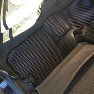 Коврики на Toyota Vitz I 1998&nbsp;-&nbsp;2005 в Грозном