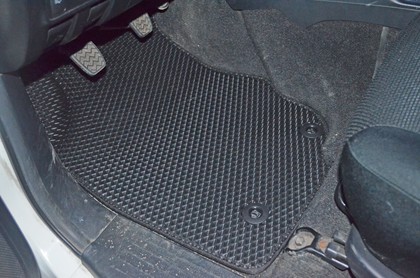 Ворсовые коврики на Toyota Hilux VII 2008 - 2015 в Грозном