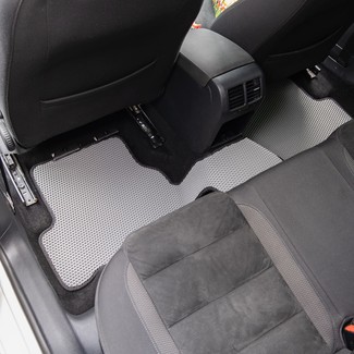Коврики на Seat Leon II 2005 - 2013 в Грозном
