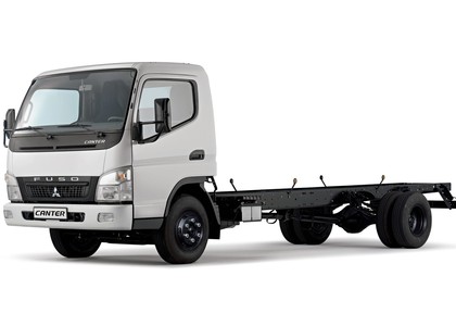 Ворсовые коврики на Mitsubishi Fuso Canter VII широкая кабина 2002 - 2017 в Грозном
