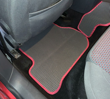 Коврики на Seat Leon II 2005 - 2013 в Грозном