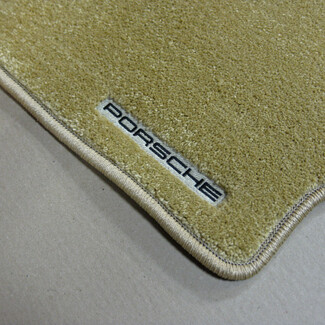 Ворсовые коврики на Porsche Cayenne IV 2025 - 2026 в Грозном Ворсовые коврики на Porsche Cayenne IV 2025 - 2026 в Грозном