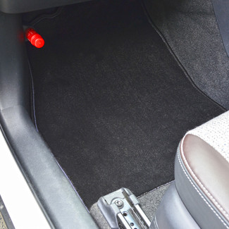 Ворсовые коврики на Toyota Yaris IV 2019 - 2025 в Грозном