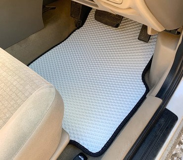 Ворсовые коврики на Nissan Sunny (B15) 1998 - 2004 в Грозном