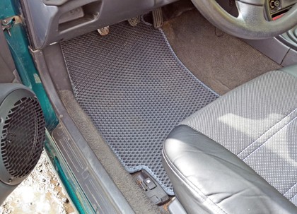 Коврики на Subaru Impreza I 1992 - 2000 в Грозном
