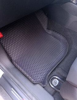 Ворсовые коврики на Honda WR-V III 2023 - 2026 в Грозном Ворсовые коврики на Honda WR-V III 2023 - 2026 в Грозном