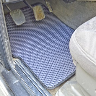 Коврики на Land Rover Discovery II 1998 - 2004 в Грозном