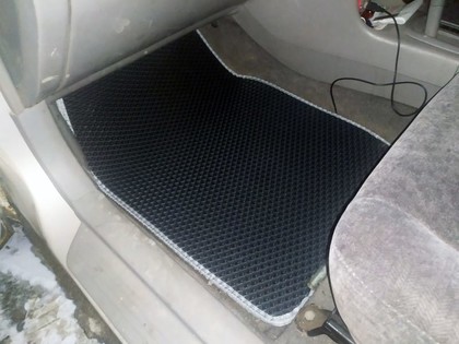 Коврики на Toyota Sprinter (E11) 1995 - 2000 в Грозном
