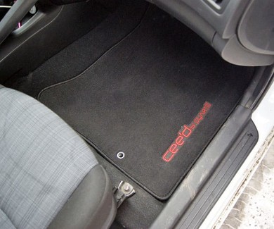 Ворсовые коврики на KIA Ceed I 2007 - 2012 в Грозном
