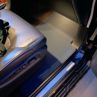 Коврики на Infiniti QX56 II 2010 - 2014 в Грозном