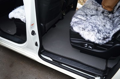 Ворсовые коврики на Toyota Noah (R80) 2014 - 2021 в Грозном