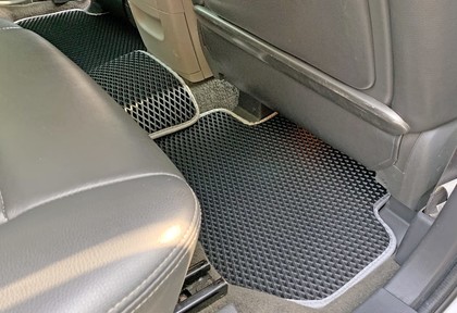Коврики на Subaru Tribeca 2005 - 2014 в Грозном