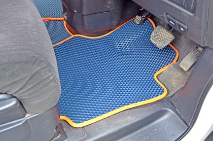 Ворсовые коврики на Nissan Serena (C25) 2005 - 2010 в Грозном
