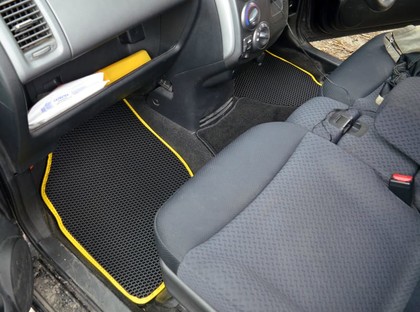 Ворсовые коврики на Honda Mobilio Spike 2002 - 2008 в Грозном