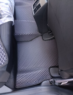 Ворсовые коврики на Honda WR-V III 2023 - 2026 в Грозном Ворсовые коврики на Honda WR-V III 2023 - 2026 в Грозном