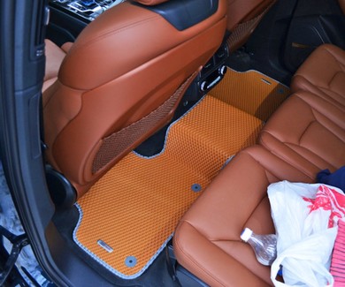 Коврики на Audi Q7 II 2015 - 2025 в Грозном