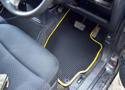 Ворсовые коврики на Honda Mobilio Spike 2002 - 2008 в Грозном