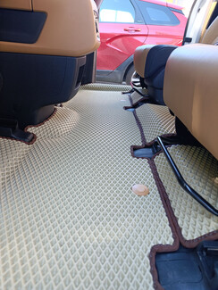 Ворсовые коврики на KIA Carnival IV 11 мест 2020 - 2026 в Грозном Ворсовые коврики на KIA Carnival IV 11 мест 2020 - 2026 в Грозном