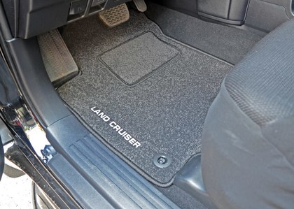 Ворсовые коврики на Toyota Land Cruiser Prado 150 2009 - 2023 в Грозном