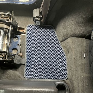 Коврики на Jeep Wrangler (TJ) 1996 - 2006 в Грозном