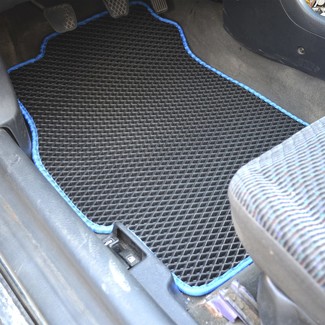 Ворсовые коврики на Honda Civic VI 4d 1995 - 2002 в Грозном
