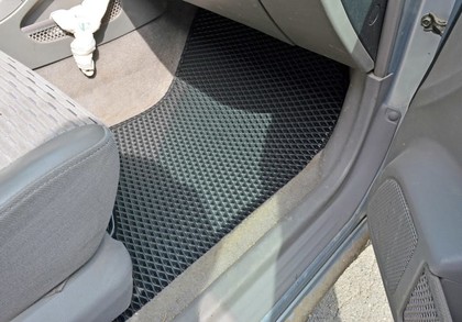 Ворсовые коврики на Subaru Forester I 1997 - 2002 в Грозном