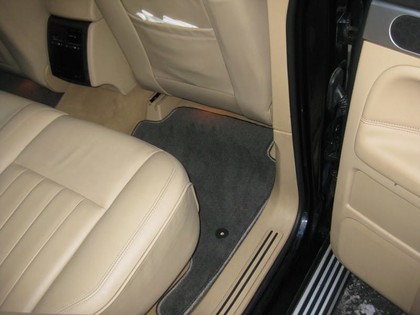 Ворсовые коврики на Volkswagen Touareg I 2002 - 2010 в Грозном