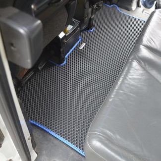 Ворсовые коврики на Nissan NV200 2009 - 2025 в Грозном