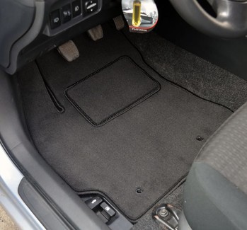 Коврики на Toyota Corolla (E15) 2006 - 2013 в Грозном