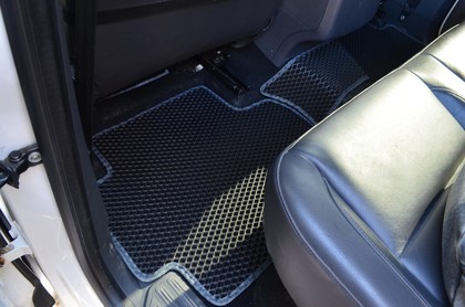Коврики на Volkswagen Amarok 2011 - 2025 в Грозном